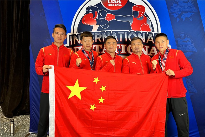 英国代表团在拳击比赛中缔造佳绩